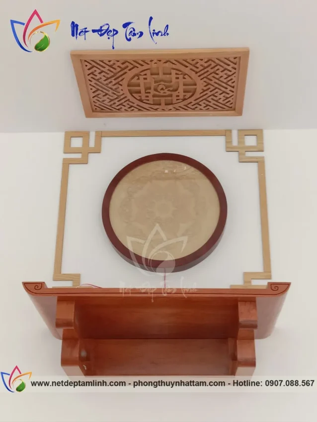 Trang thờ treo tường gỗ hương
