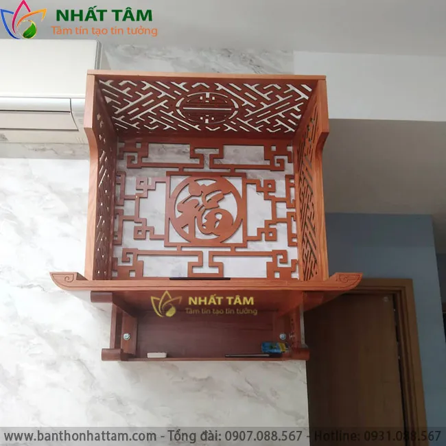 bàn thờ treo tường hiện đại gỗ Hương