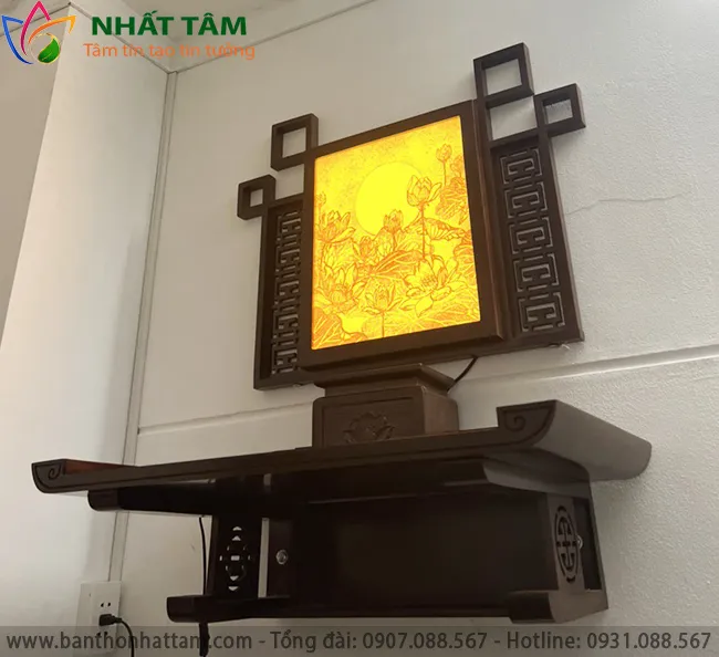 bàn thờ phật treo tường hiện đại