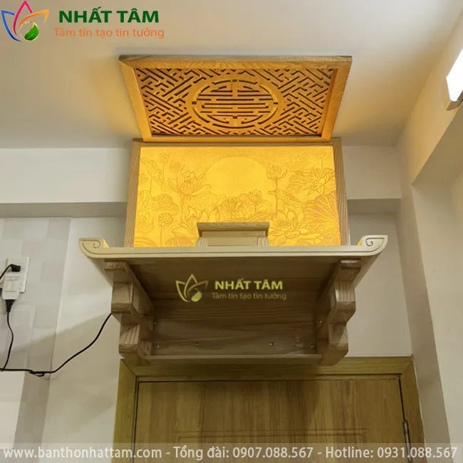 Trang thờ treo tường 