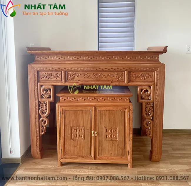 bàn thờ đứng hiện đại
